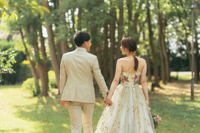 【紅葉フォト】スタジオ+ロケフォトプラン<洋装1点+ヘアメイク+全データ>