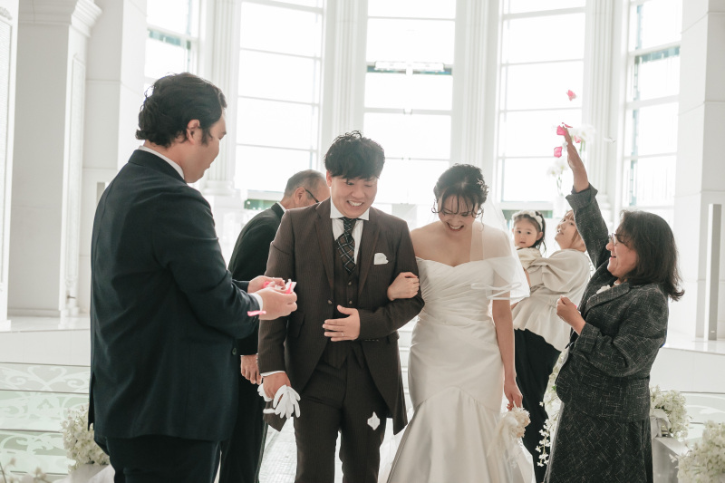 ◆10月末までにご来館◆/30%オフ★2か所フォト\和洋各1点+ヘアメイク+全データ