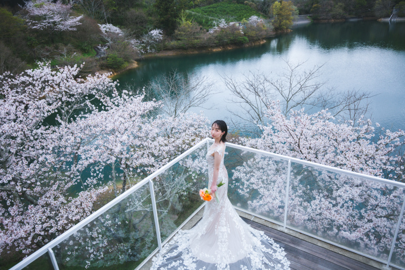 【トベオーベルジュリゾート提携記念!リゾート満喫\桜・竹林・洗練チャペル/】ロケ撮影<洋装1点+新婦ヘアメイク+全データ>