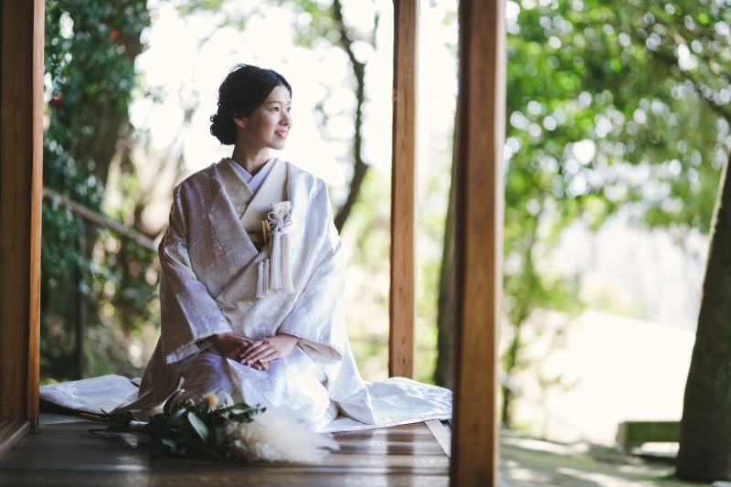 ロケーションフォトプラン(2ヵ所)<和洋各1点+ヘアメイク+全データ+10Pアルバム>