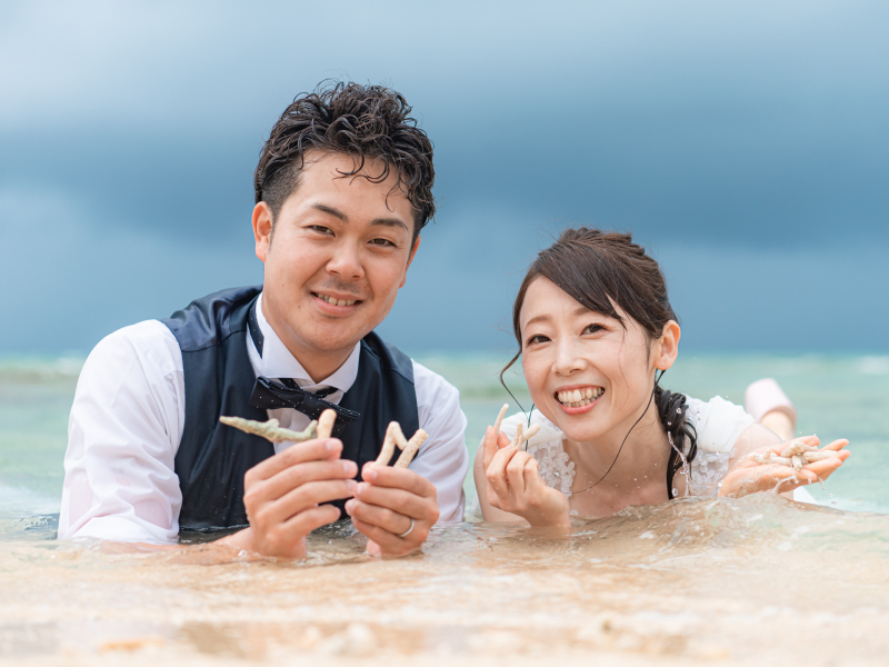 海に浸かって