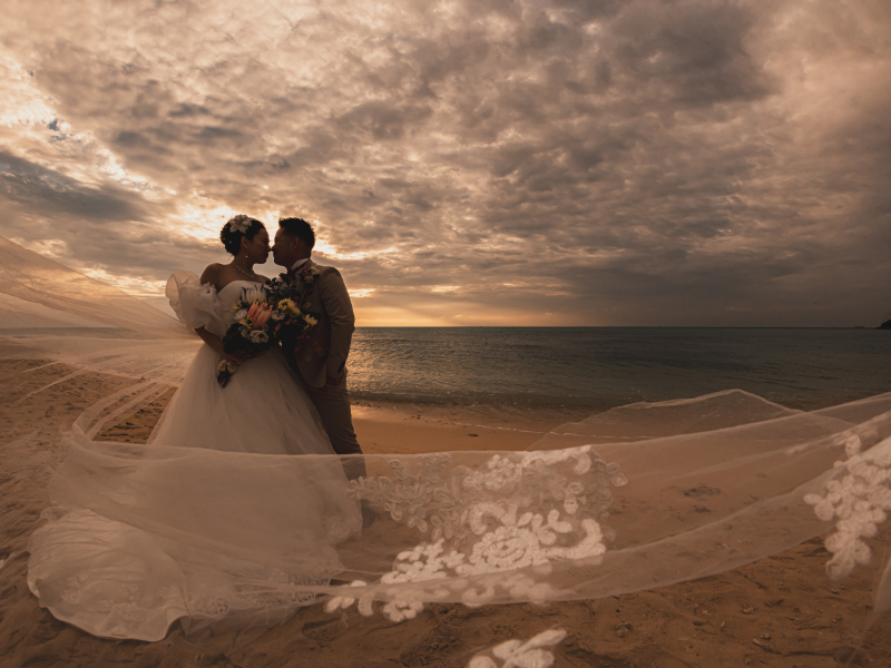 風に舞うベール♡