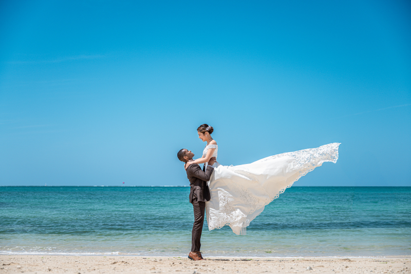 抱き上げドレスふわり♡