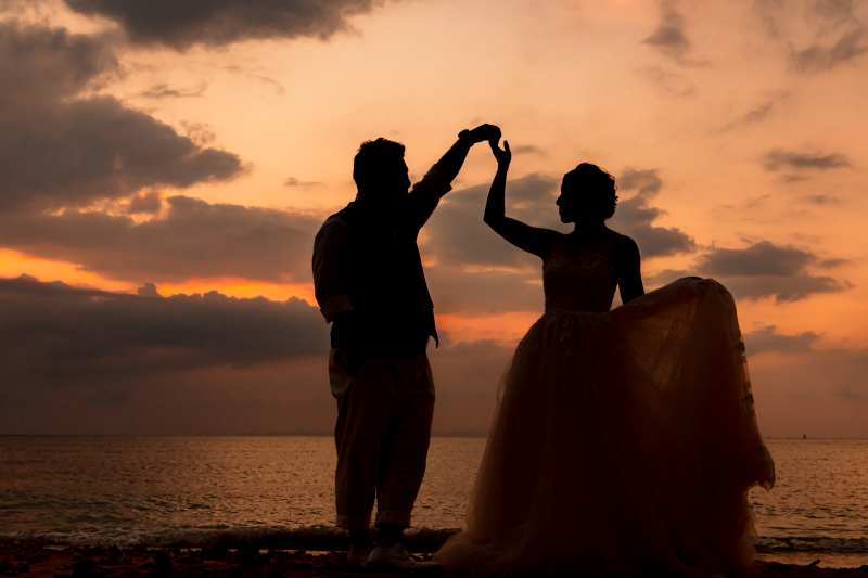 夕日のシルエット