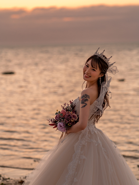 サンセット振り向き新婦♡