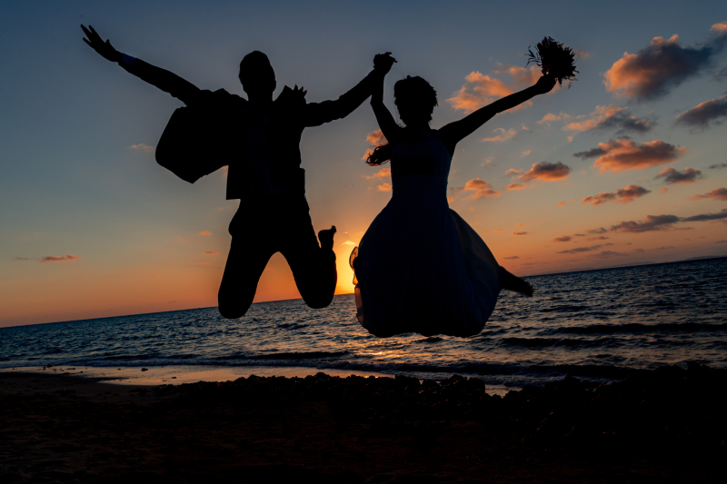 しっかりプラン✨【スタジオ+青いビーチ+サンセットまで撮影】2か所ロケプラン