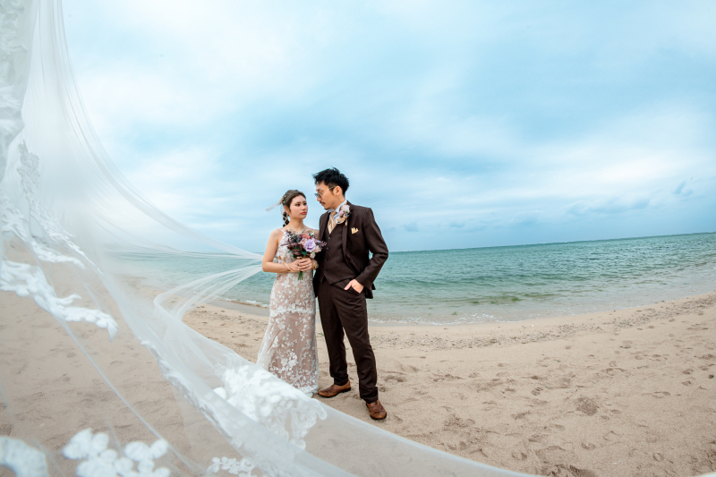 寄り添うふたりとベール♡