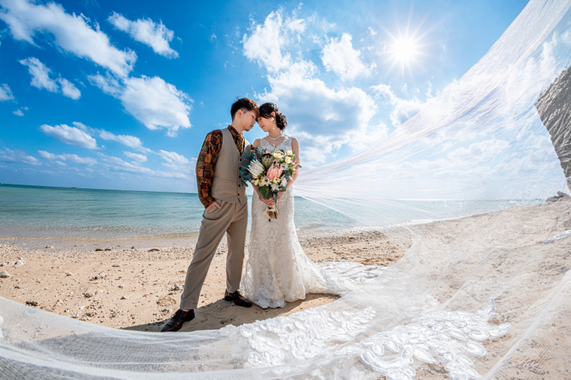 青空ビーチおでこ合わせ♡