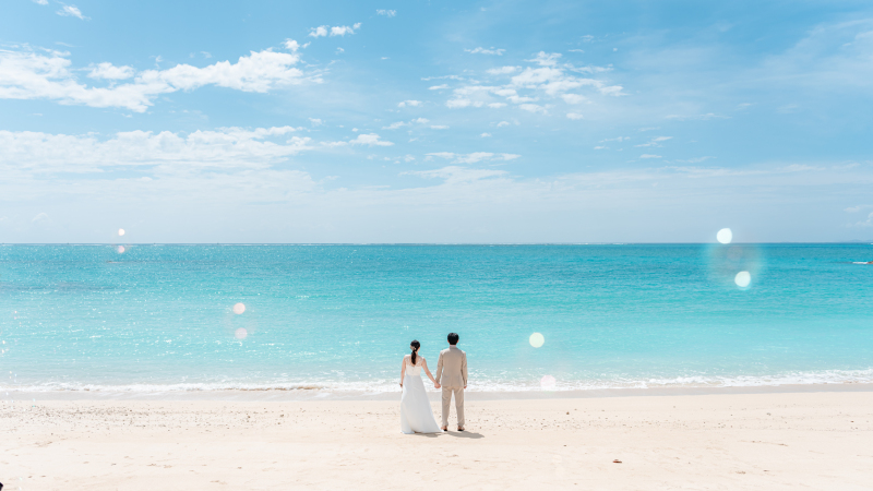 青い海に誓う愛