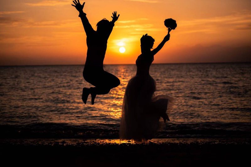 シルエットジャーーーンプ!