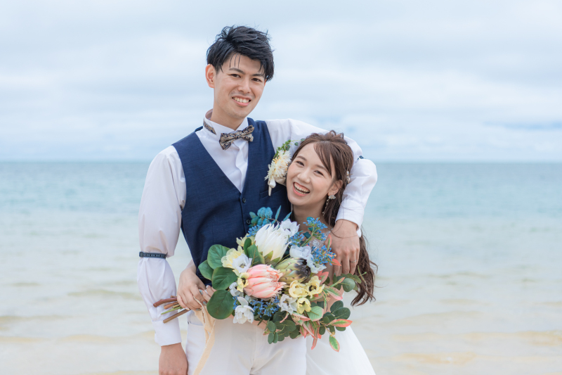 ぐっと抱き寄せて