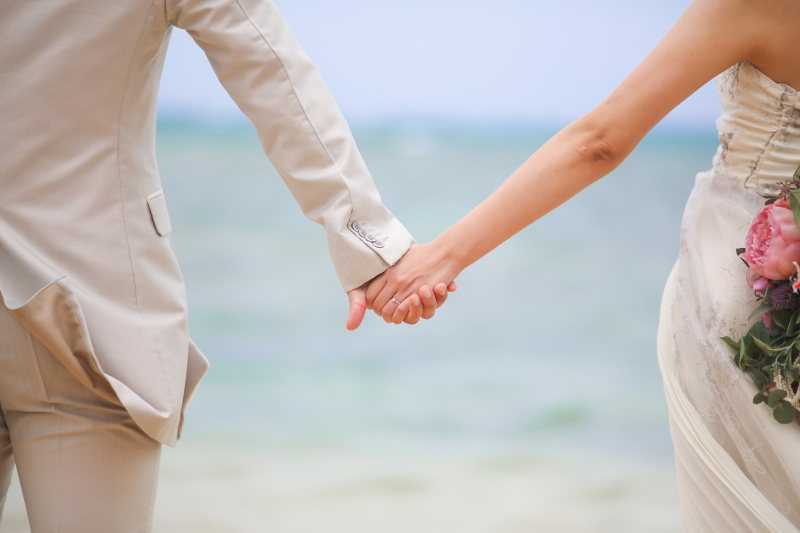 どんな時も手を取り合って