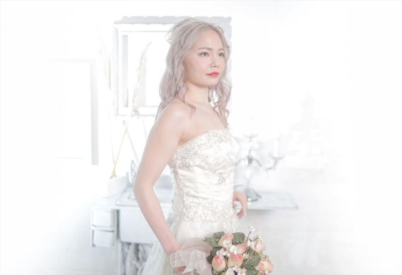 Tim Tim Photo Studio 沖縄_ウエディングドレスが豊富