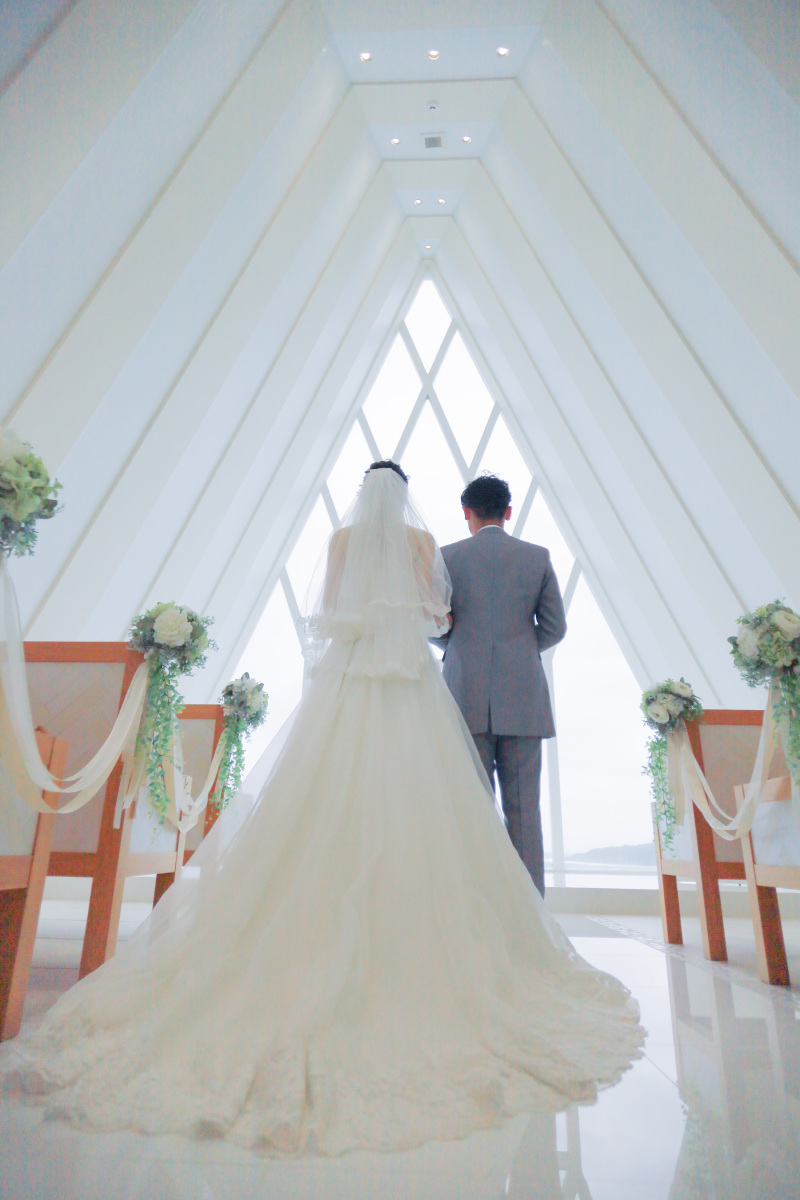 Tim Tim Photo Studio 沖縄_ウエディングドレスが豊富