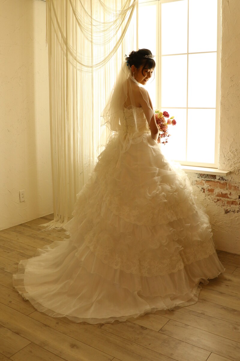 衣装の試着ができる大阪府の27スタジオを比較 前撮り 結婚写真 フォトウェディングのphotorait