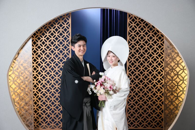 伝統的な和装姿を美しく残す
