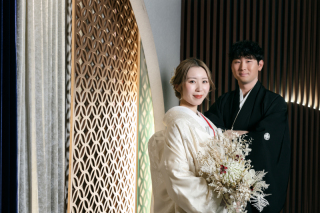 新しい始まりを象徴した白無垢で