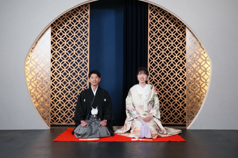 【和装&洋装】光と影が織りなすドラマチックなスタジオフォト