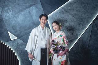 【フォトレイト限定】【50％OFF】美肌・痩身レタッチ付き。選べる14シーンで撮影できるドレス&和装2着プラン！
