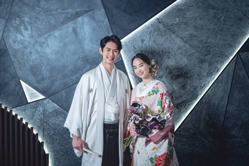 【フォトレイト限定】【50%OFF】美肌・痩身レタッチ付き。選べる14シーンで撮影できるドレス&和装2着プラン!