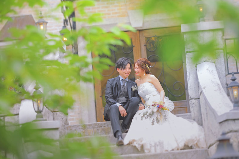 【新価格】ウエディングドレス+カラードレスプラン ☆ 全データ付/約250カット *森のガーデンとチャペルでのロケーション撮影