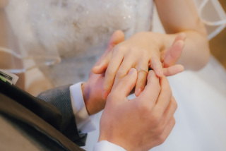 【結婚式場の本物のチャペルで挙式をプラス】挙式+フォトプラン♦︎森のチャペルでの挙式+ガーデンフォト