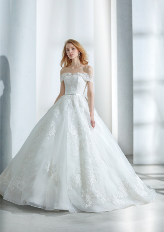 ウェディングドレス36