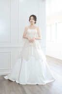 ウェディングドレス1