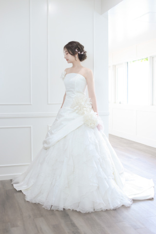 ウェディングドレス9