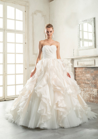 ウェディングドレス10