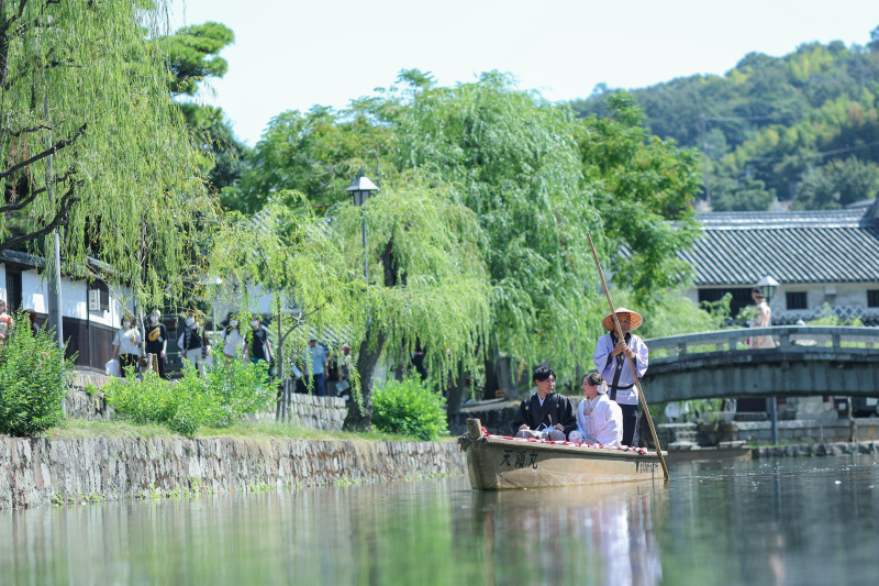 倉敷美観地区の川舟♩