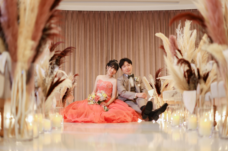 ピンクのカラードレスに変身♪