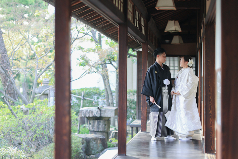 風情ある和部屋で