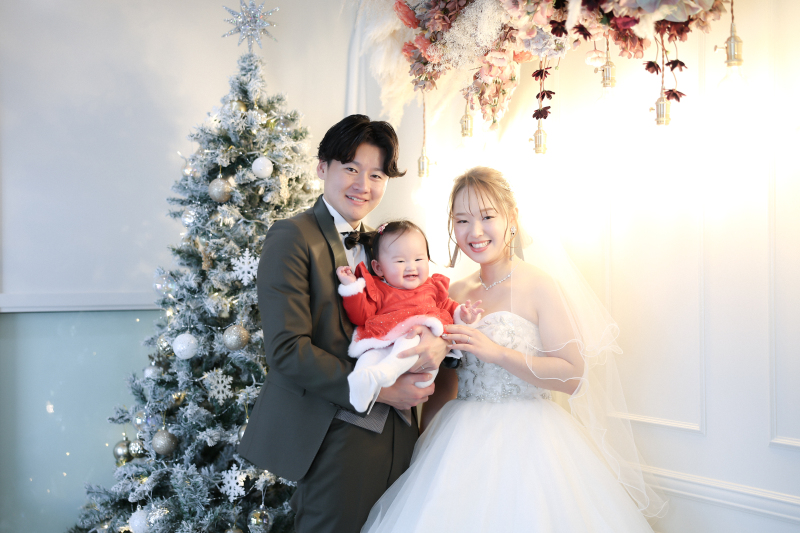 衣装3点チャペル×ロケーション