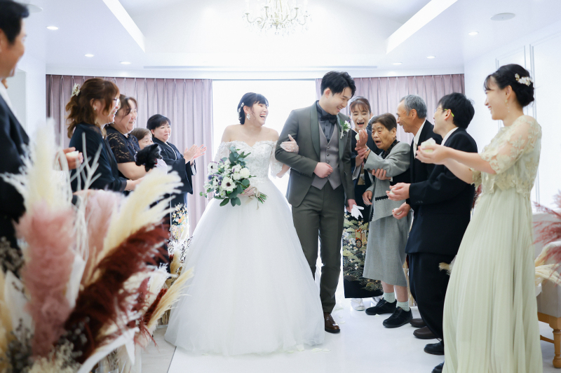 笑顔溢れる挙式(#^^#)