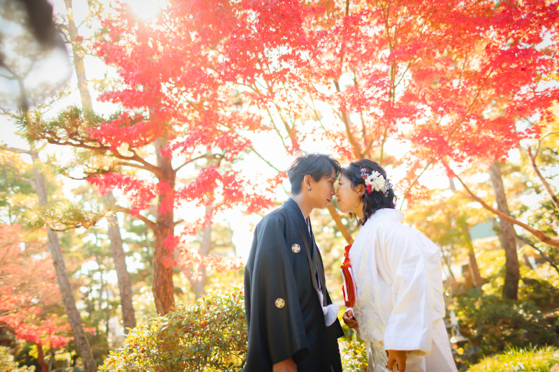 真っ赤な紅葉に包まれて♥