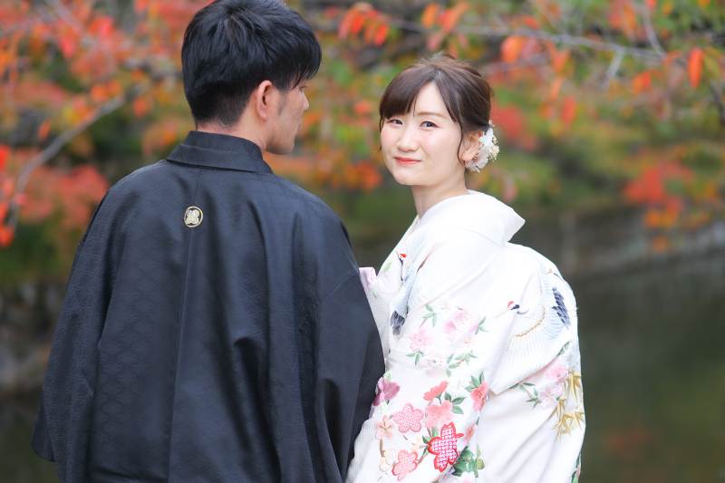 新郎様の横で新婦様の振り返り♪