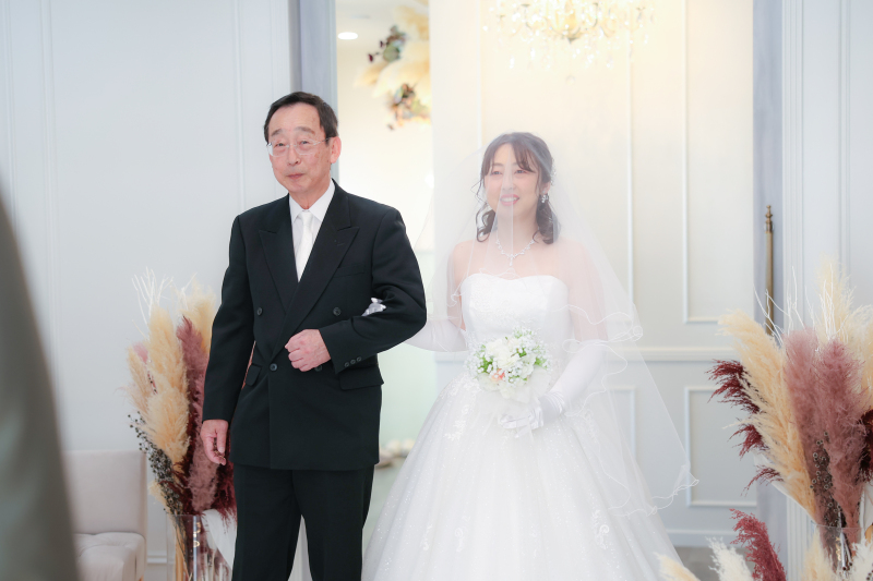新婦様入場♡