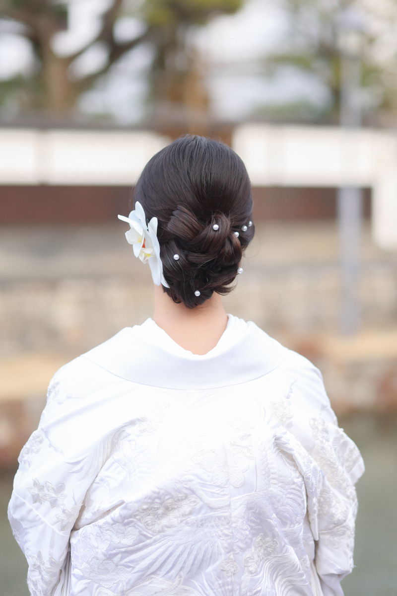 パールを使ったヘアスタイル