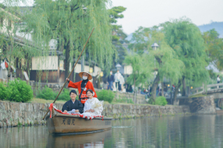 美観地区×川舟