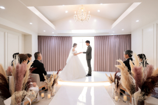 倉敷アモル by STUDIO View 美観地区店_「まるで結婚式」チャペルでのセレモニー撮影