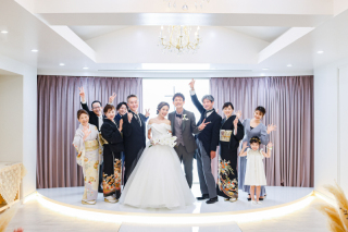 倉敷アモル by STUDIO View 美観地区店_「まるで結婚式」チャペルでのセレモニー撮影