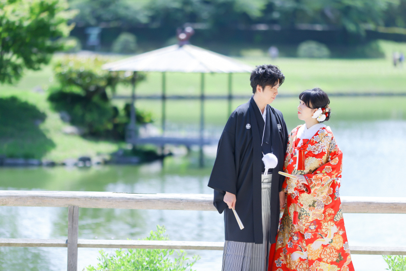 爽やかな日差しと、お2人の柔らかい表情が素敵な1枚