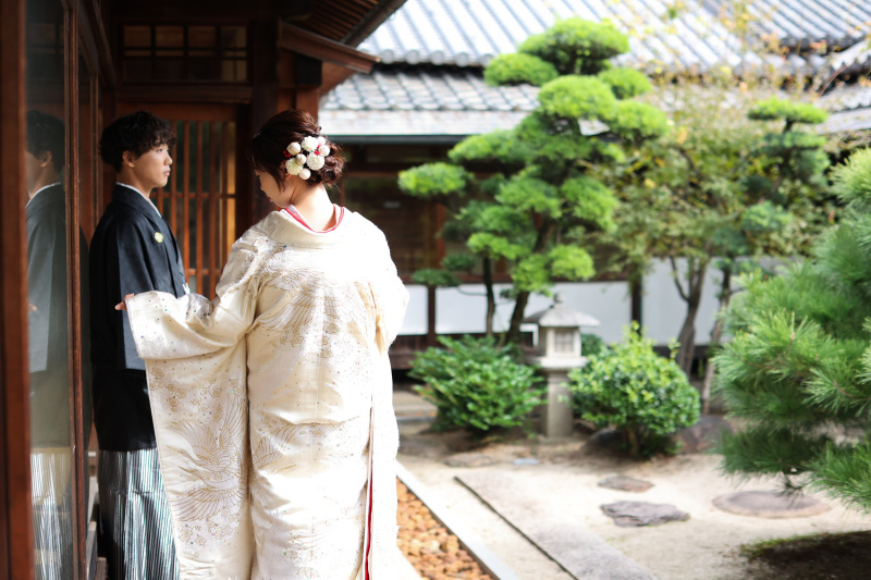 お2人の雰囲気に合わせてポージングもご提案します♩