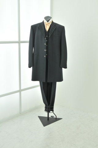 オールブラック