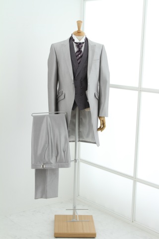 フォルテ・クラウディア（ネクタイ）