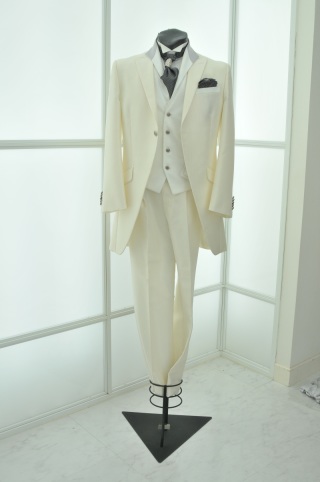 ハーディホワイト（ネクタイ）