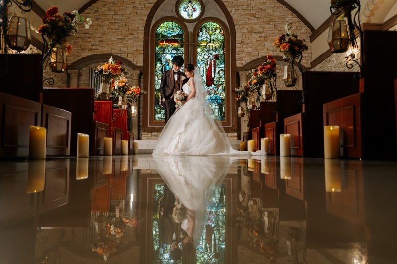 バージンロードに映るおふたり☆彡