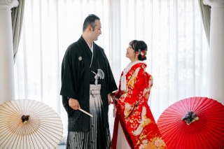 和装と洋装でメリハリをつけて｜色打掛&ウェディングドレス◇スタジオ