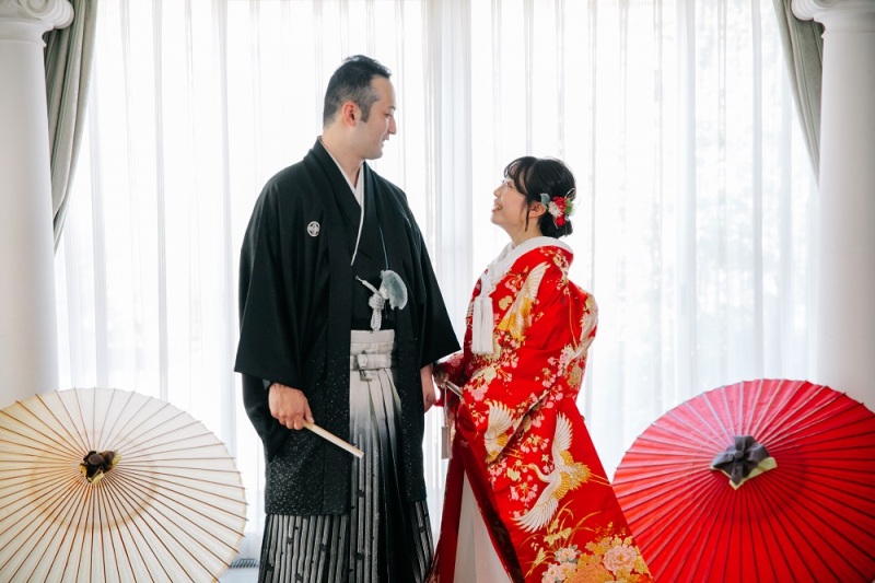 和装と洋装でメリハリをつけて｜色打掛&ウェディングドレス◇スタジオ